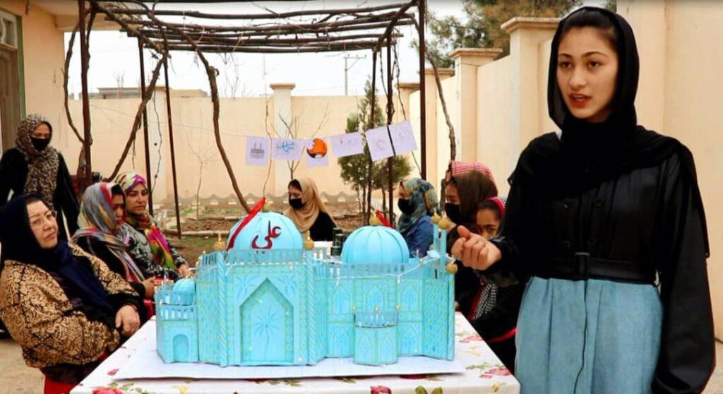 Dihalang sekolah, Zainab gadis berbakat dari Faryab tekad belajar di rumah